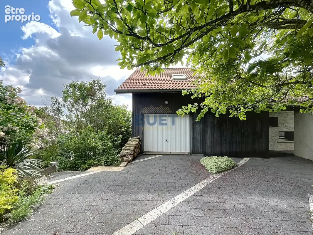 A 15 MINUTES DE DIJON - Maison avec vue dégagée, volumes atypiques et potentiel architectural - photo 9