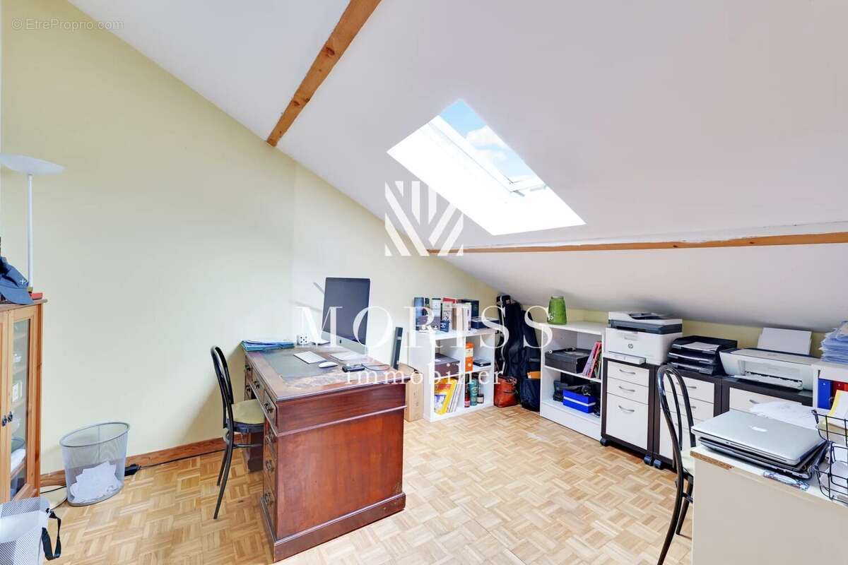 Maison à LE PERREUX-SUR-MARNE