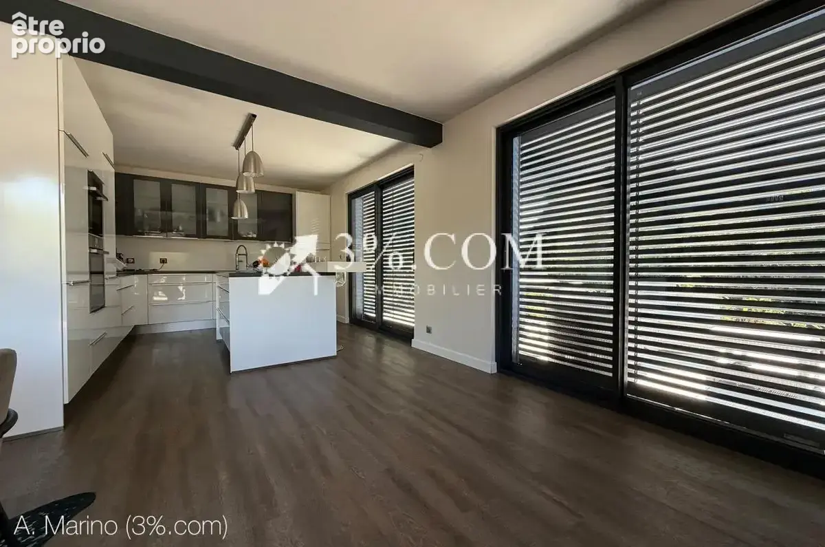 Maison 7 pièces de 220m2  sur 22 ares - photo 8