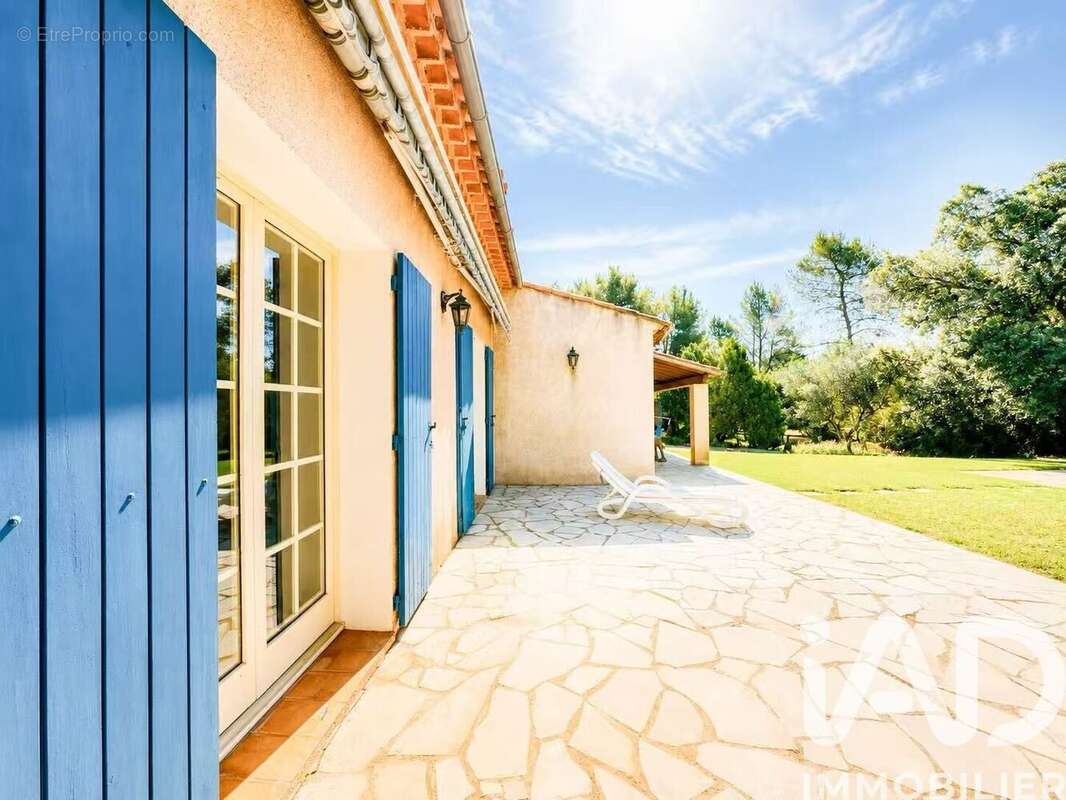 Photo 8 - Maison à LE LUC
