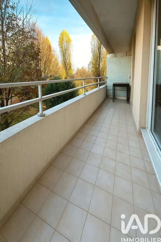Photo 5 - Appartement à ASNIERES-SUR-SEINE
