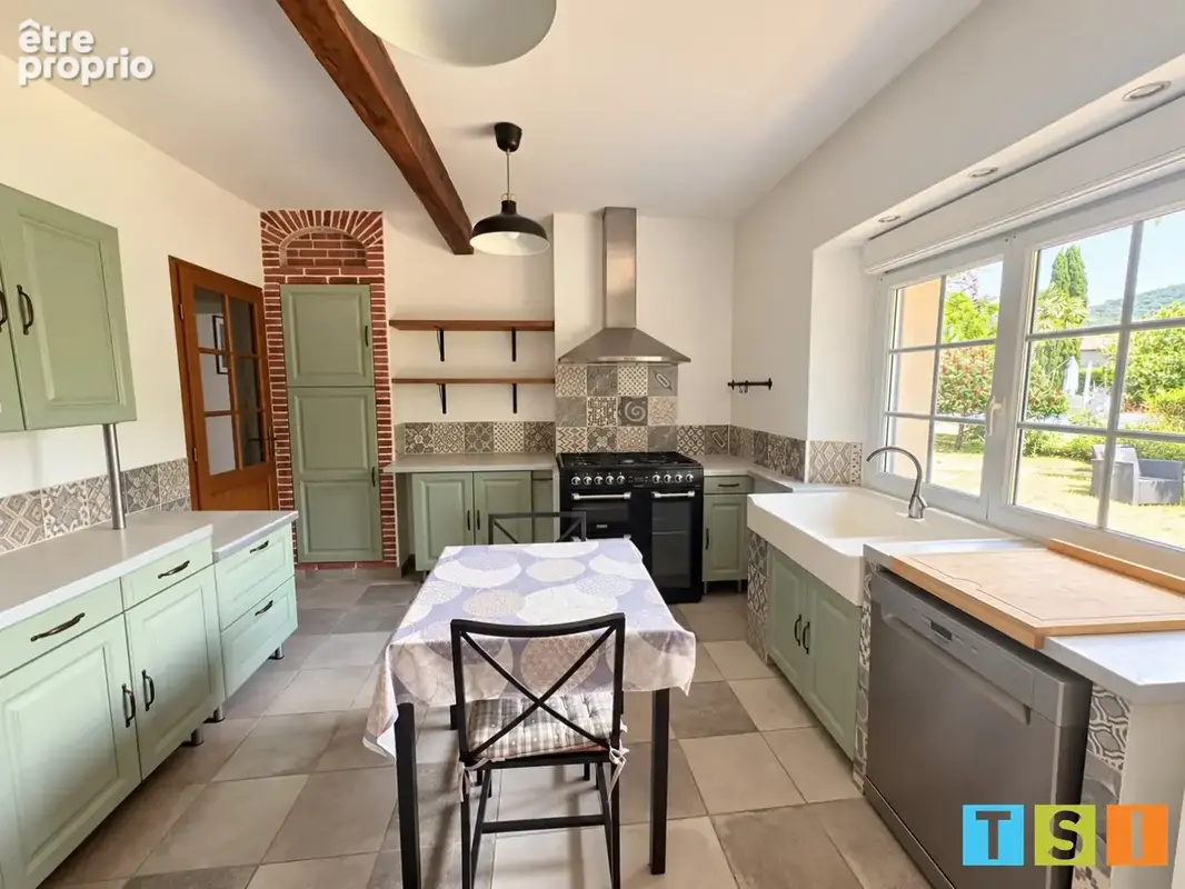 Maison de charme avec piscine  196 m²  6 chambres dont 3 indépendantes - photo 7