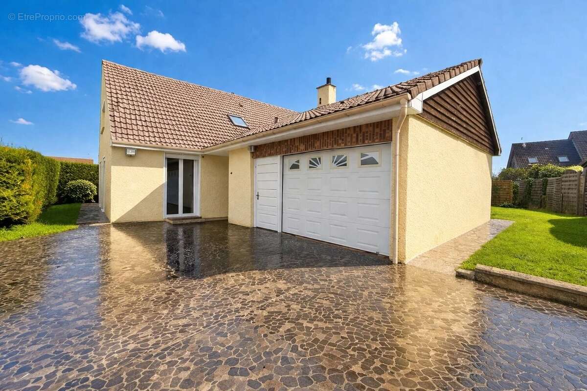 Maison à CHELLES