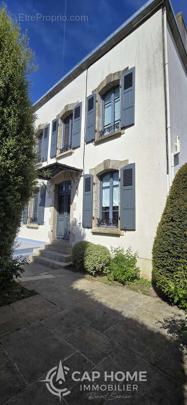Maison à QUIMPERLE