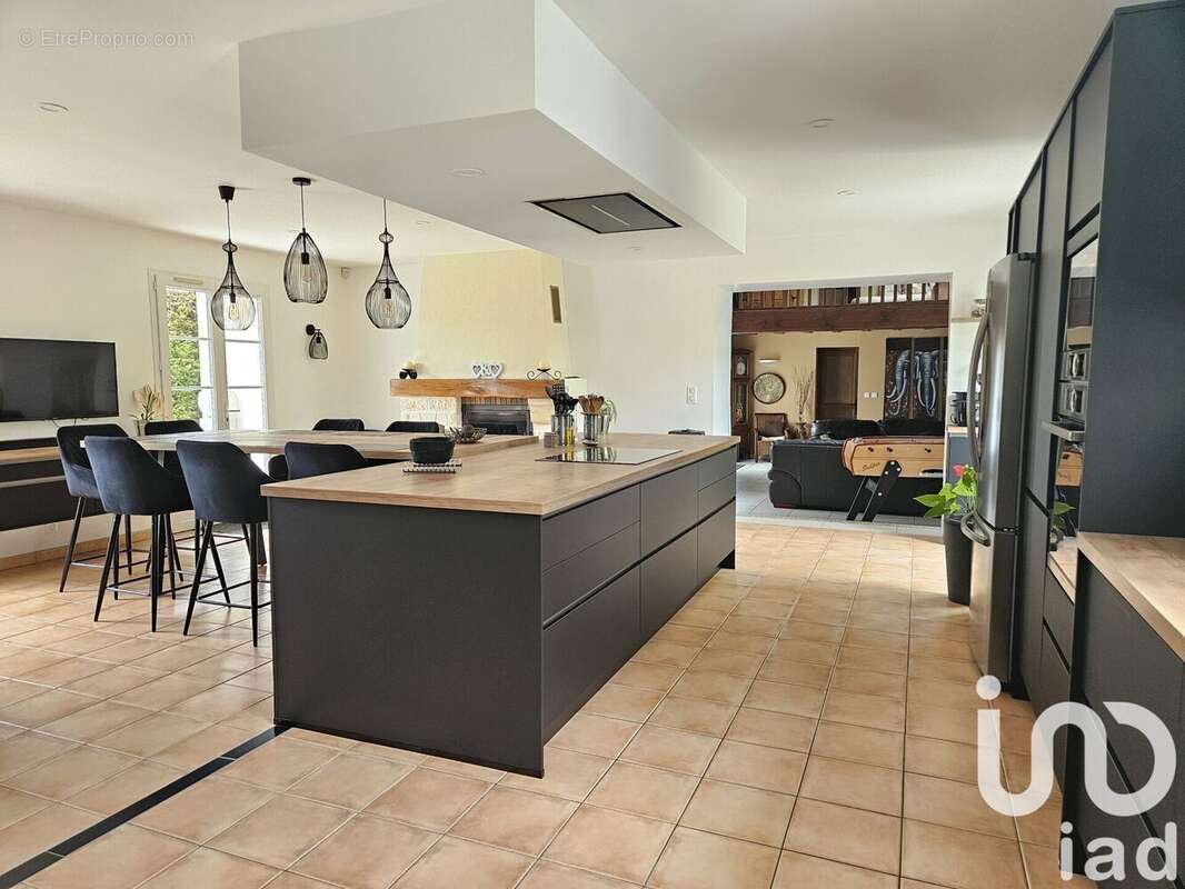 Photo 2 - Maison à ARS