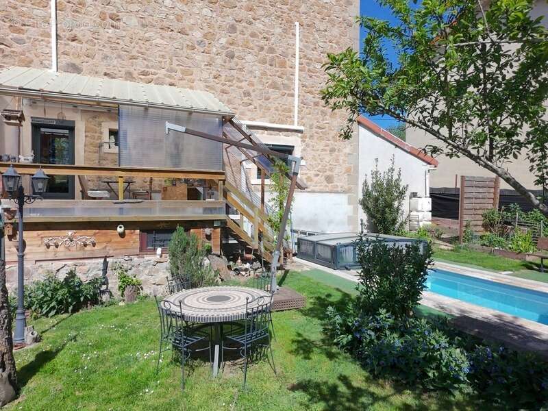Maison à CHAUFFAILLES