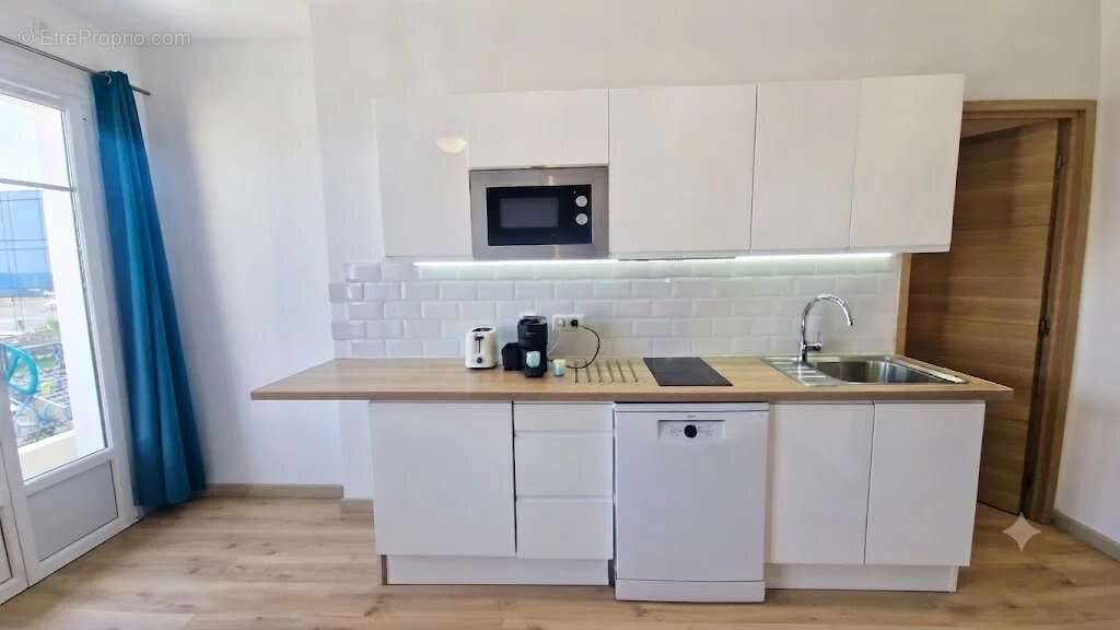 Investissement d’exception : 5 pièces, 104 m², colocation, vue mer, état neuf - photo 3