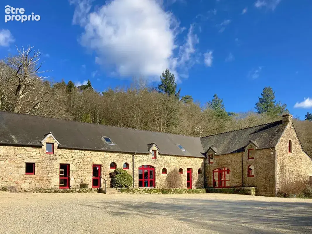Ensemble de bâtisses en pierre:  VENTE A TERME LIBRE - photo 2