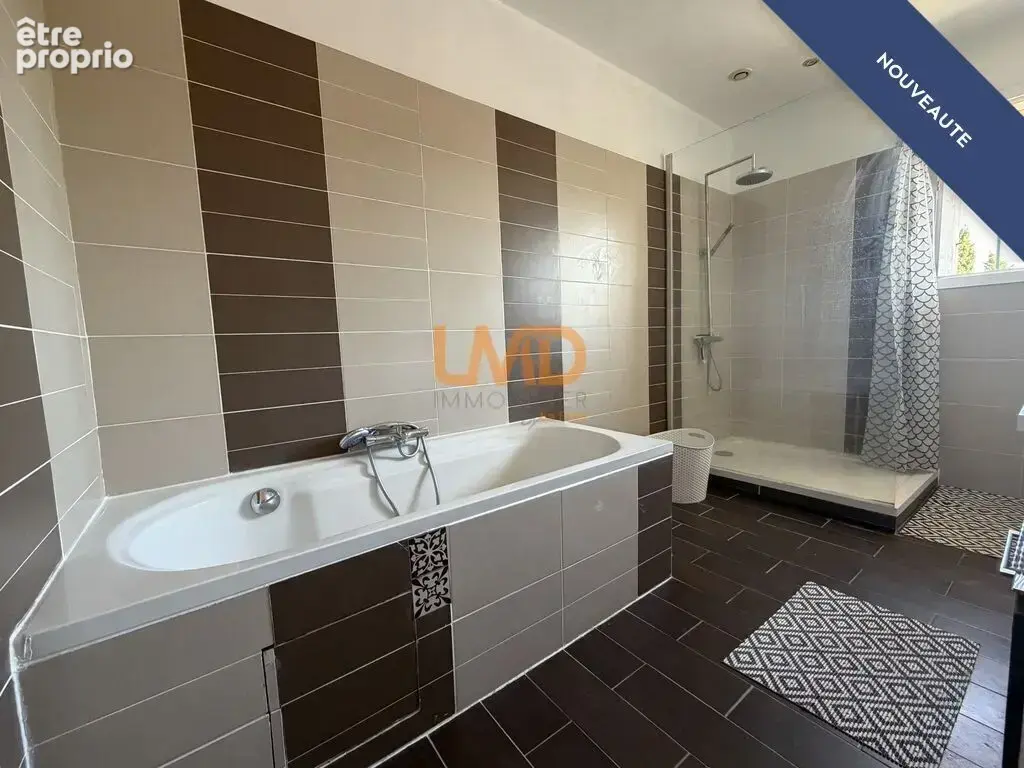 Maison de ville T4 80 m2 avec cour - photo 10