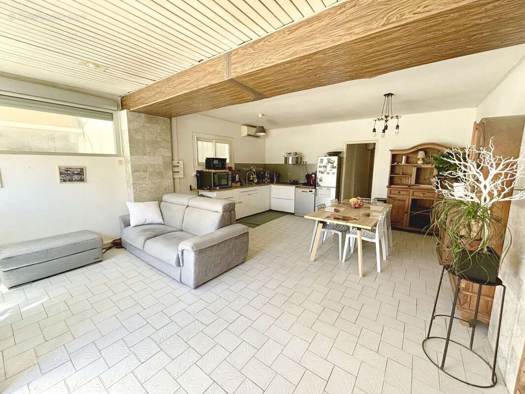 Photo 3 - Maison à MAUGUIO