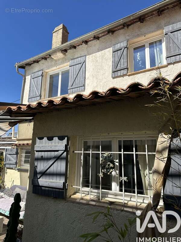 Photo 3 - Maison à CHATEAUNEUF-GRASSE