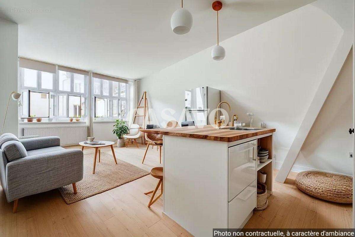 Vente Appartement 2 pièces de 48m² - 75010 Paris - photo 2