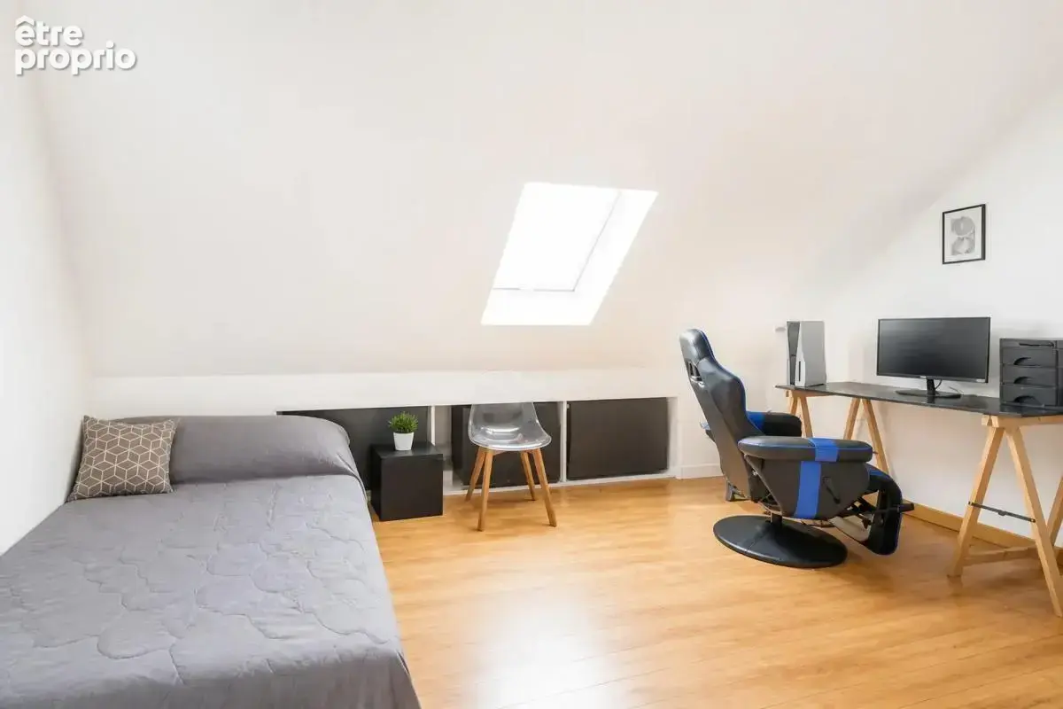 Maison de 5 pièces de 86 m² à Villepinte - photo 6
