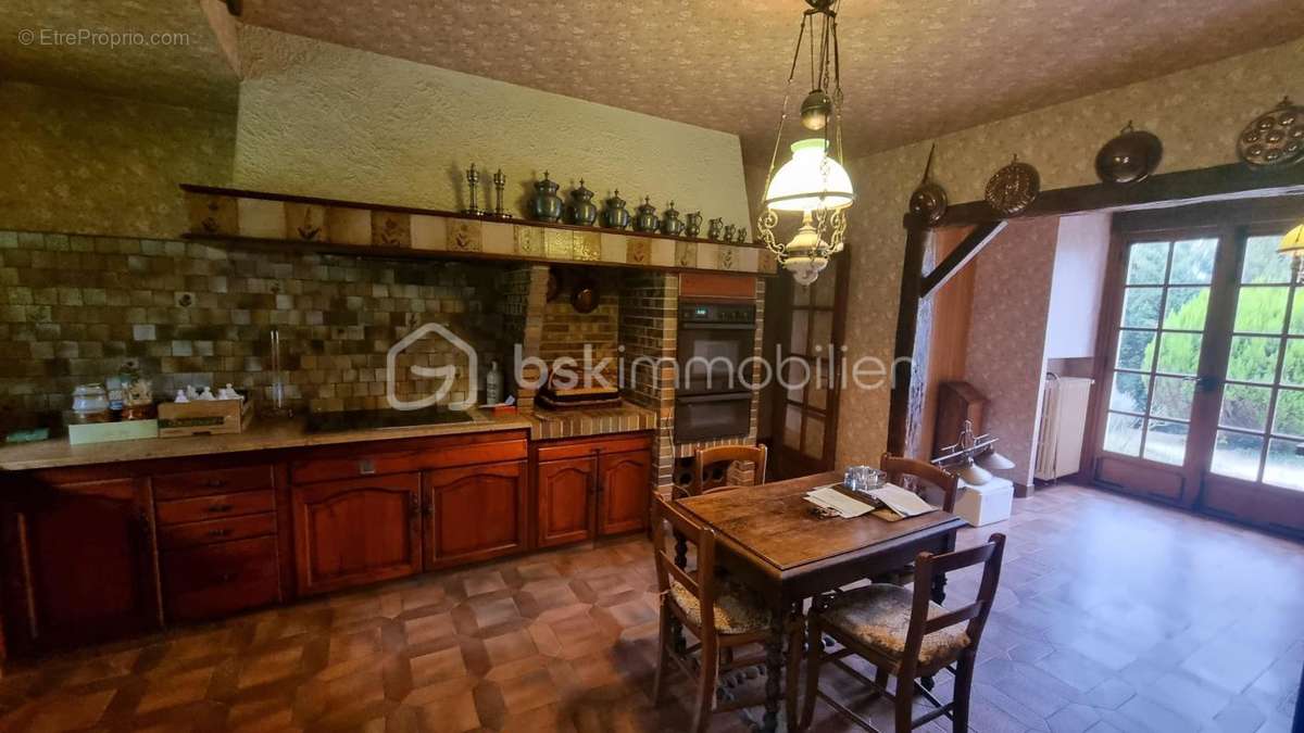 Maison à NANTEAU-SUR-LUNAIN