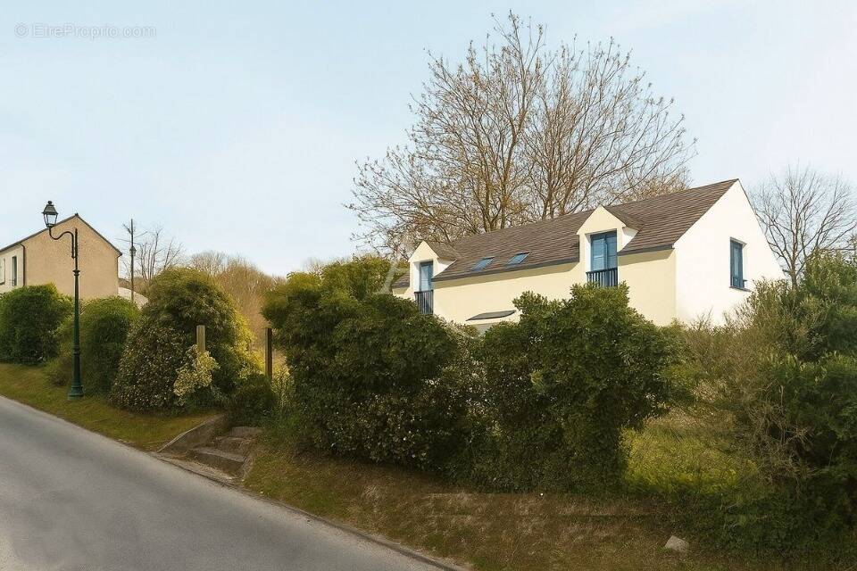 Terrain à BOISSY-L'AILLERIE
