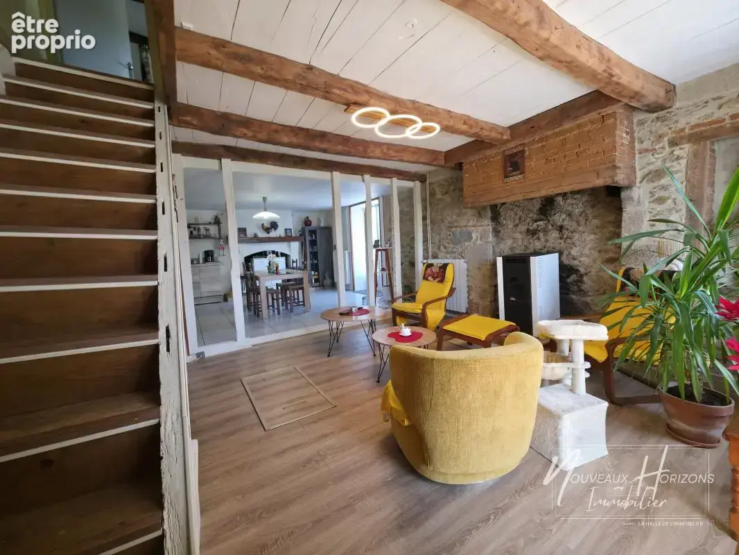 Maison 3 pièces 96 m² à vendre à Saint-Victurnien (87420) - photo 2