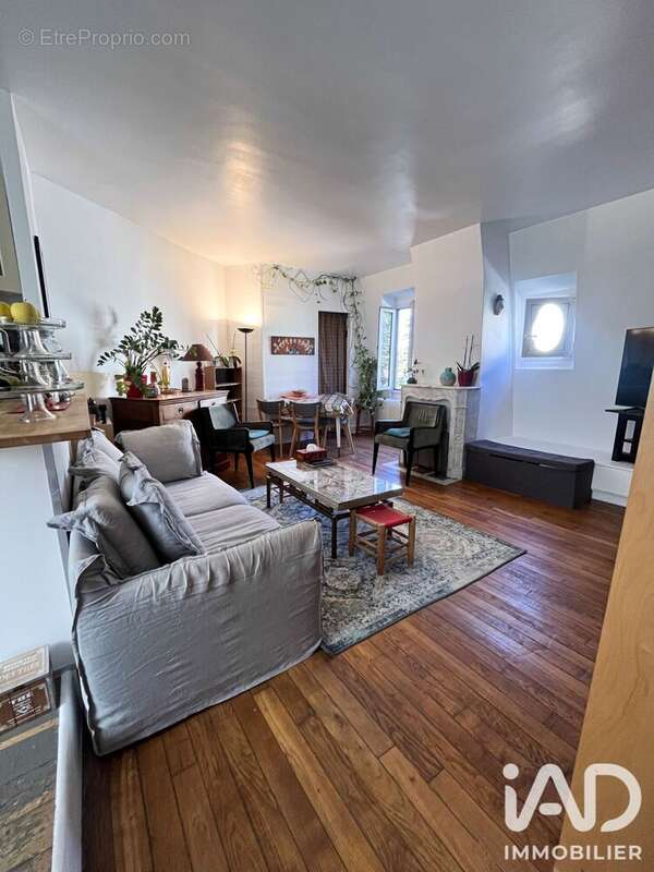 Photo 9 - Appartement à LE PERREUX-SUR-MARNE