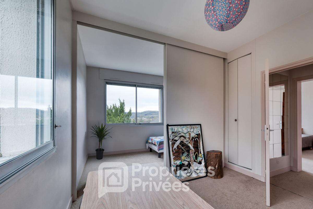 Maison à SAINT-CHERON