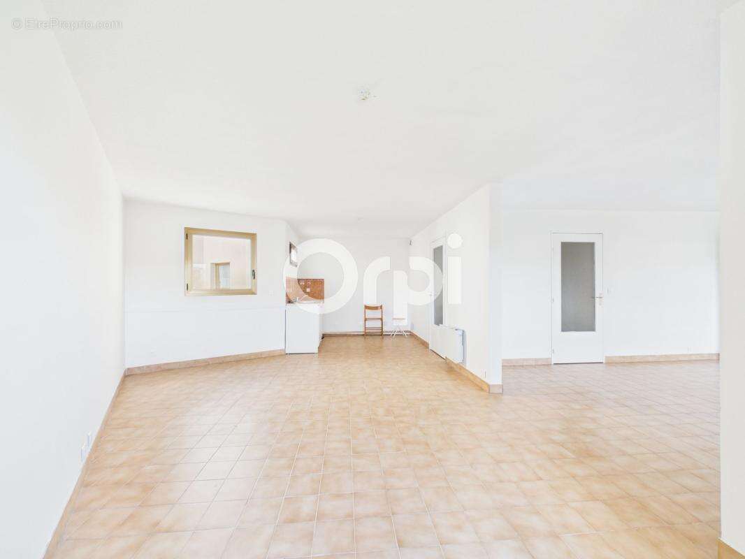 Appartement à MANDELIEU-LA-NAPOULE