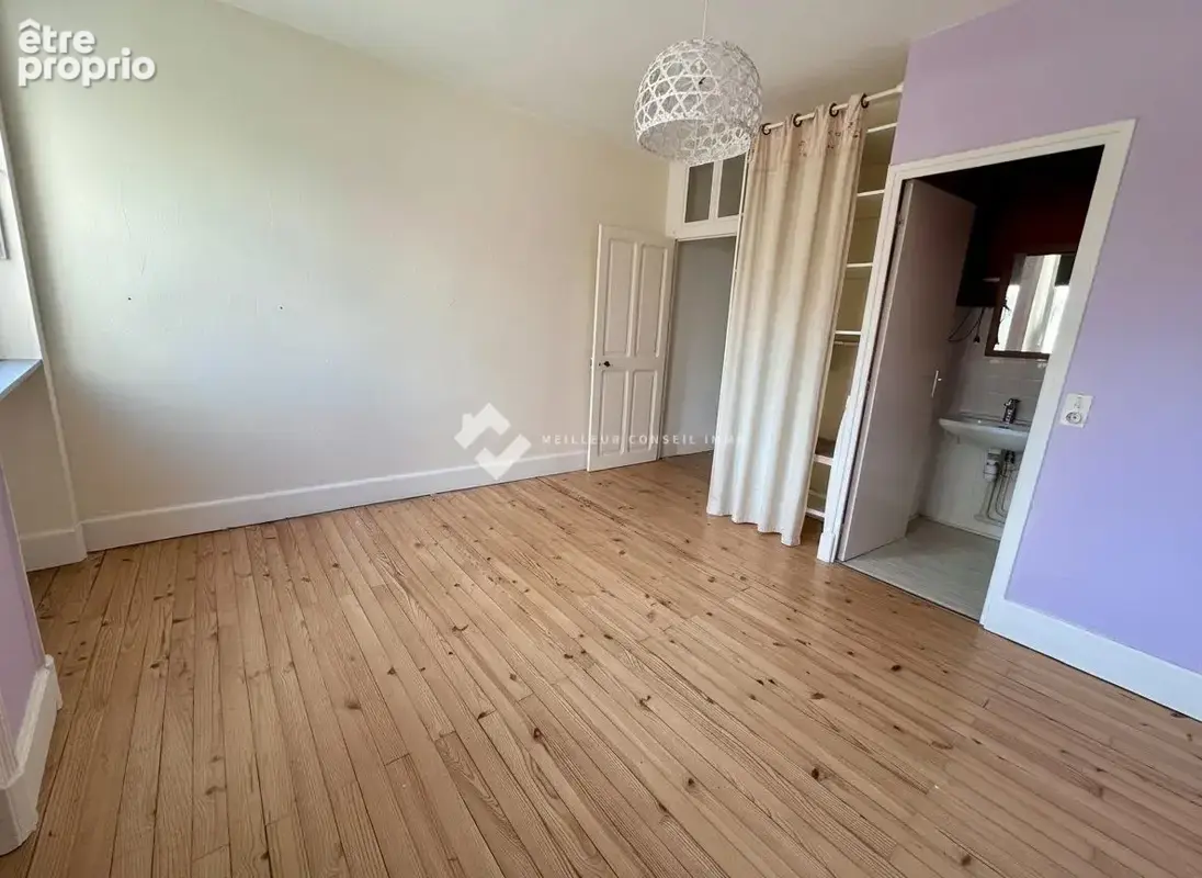 Maison 5 pièces 70 m² à vendre à Saint-Remy-Sur-Durolle (63550) - photo 2