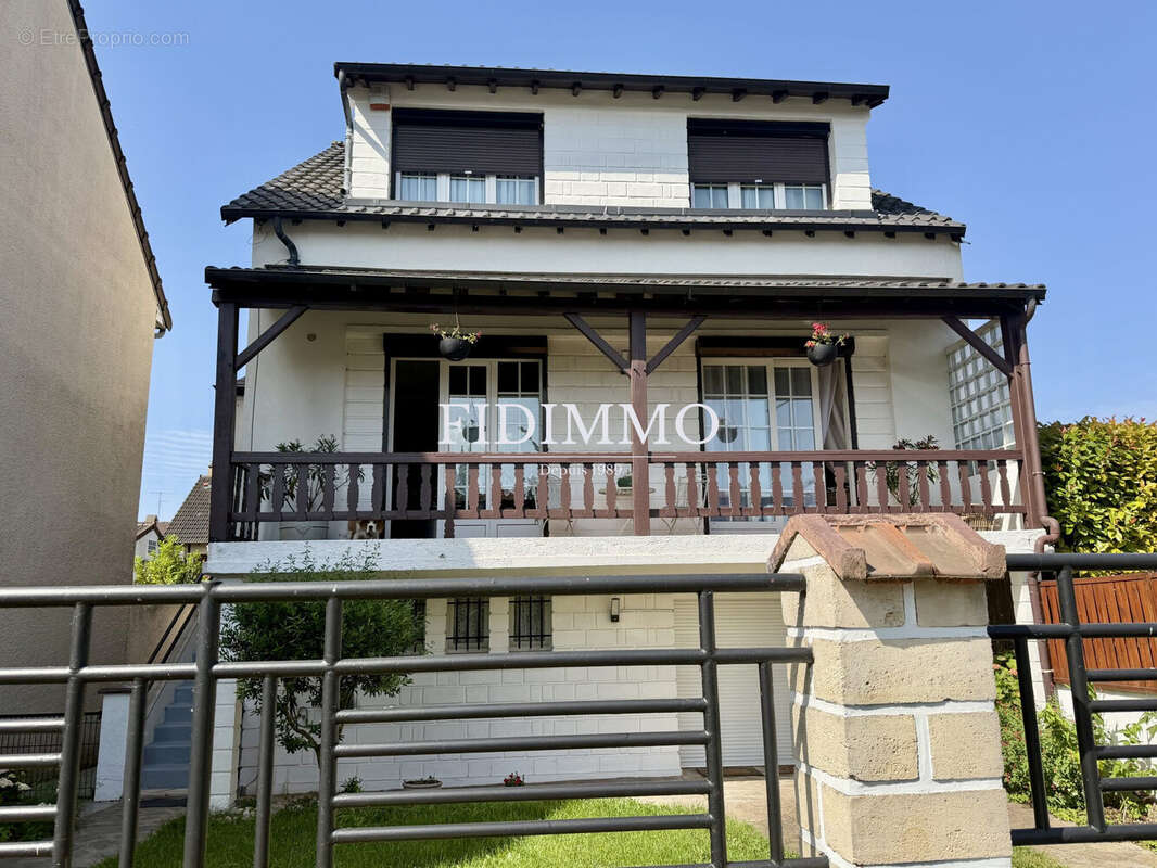 Maison à ORMESSON-SUR-MARNE