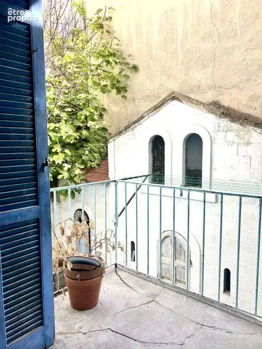 Appartement à MARSEILLE-5E