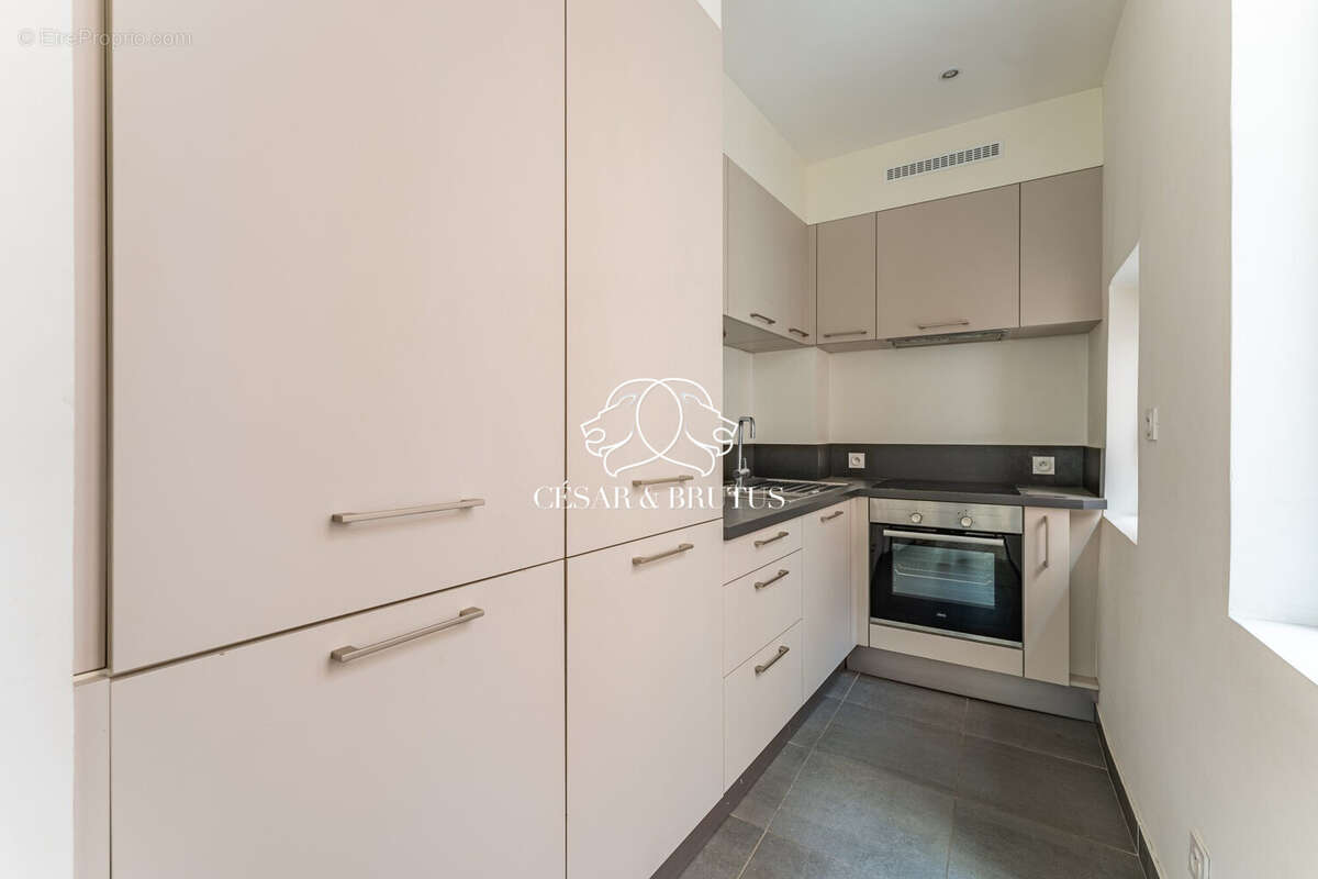 Appartement 61 m² à Lyon-2e  - photo 4