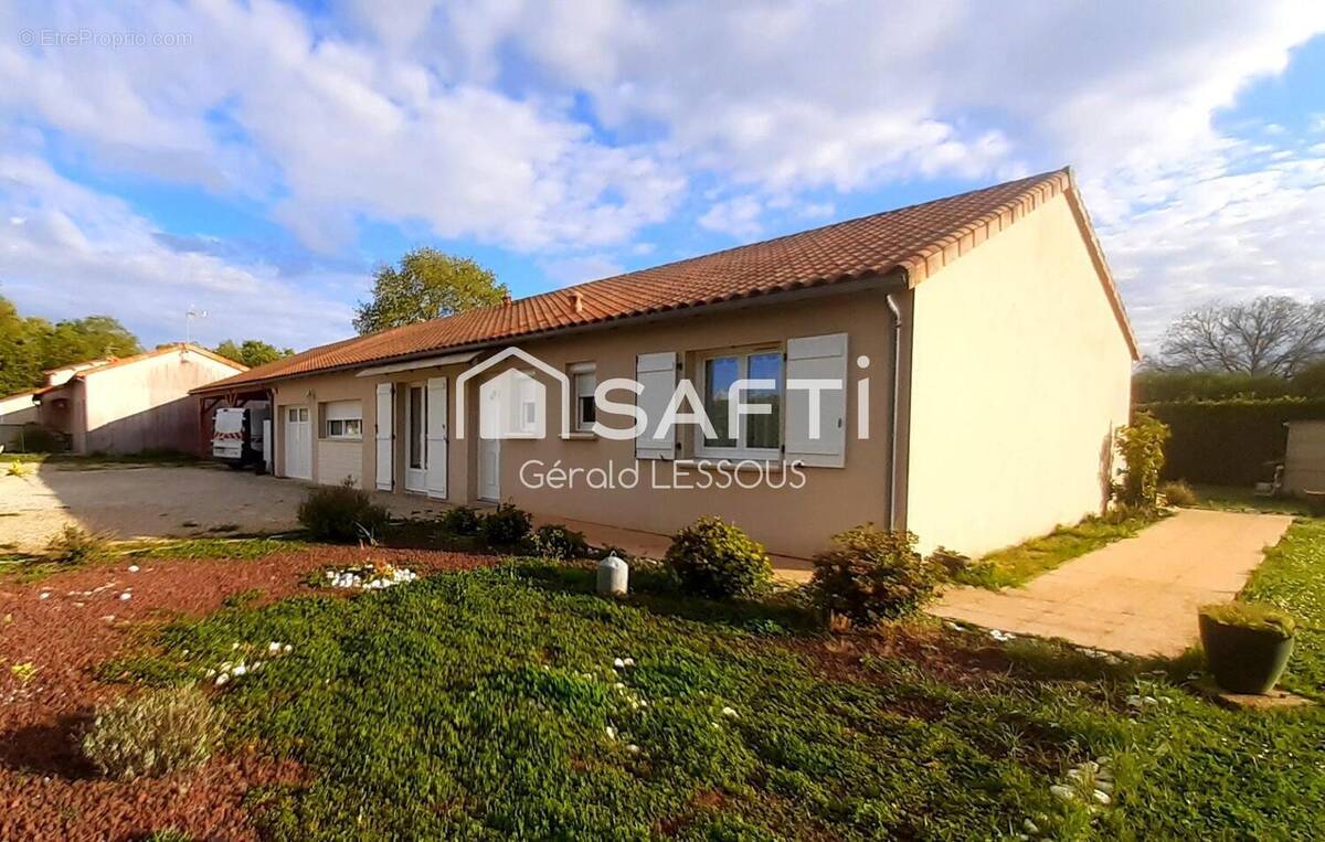 Photo 1 - Maison à JARDRES