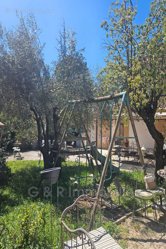 Maison à LA BOUILLADISSE