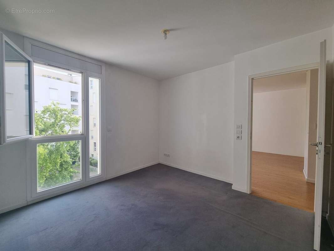 Appartement 39 m² à Issy-Les-Moulineaux  - photo 9