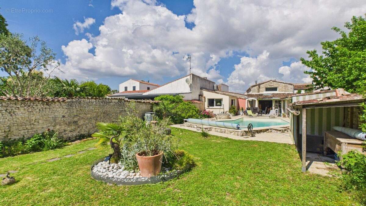 Photo 2 - Maison à LA JARNE