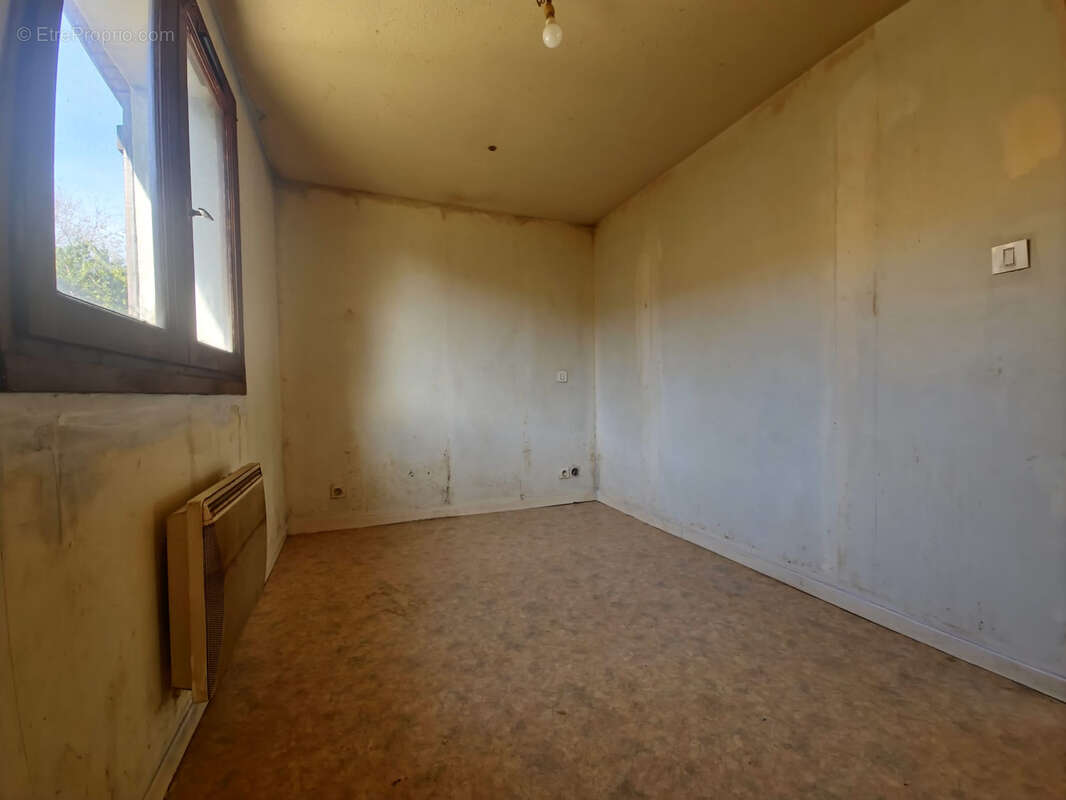 Maison à ARPAJON-SUR-CERE