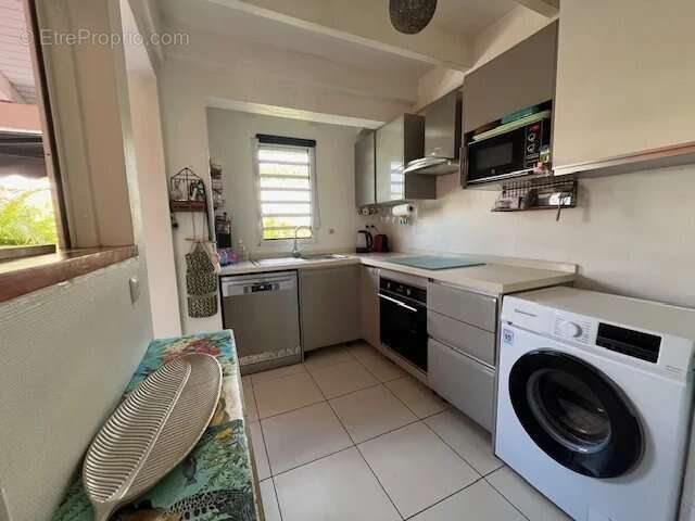 Maison à LES TROIS-ILETS