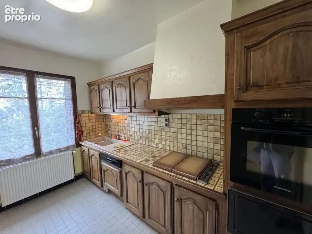 Maison 9 pièces 202 m² à vendre à Carpentras (84200) - photo 2