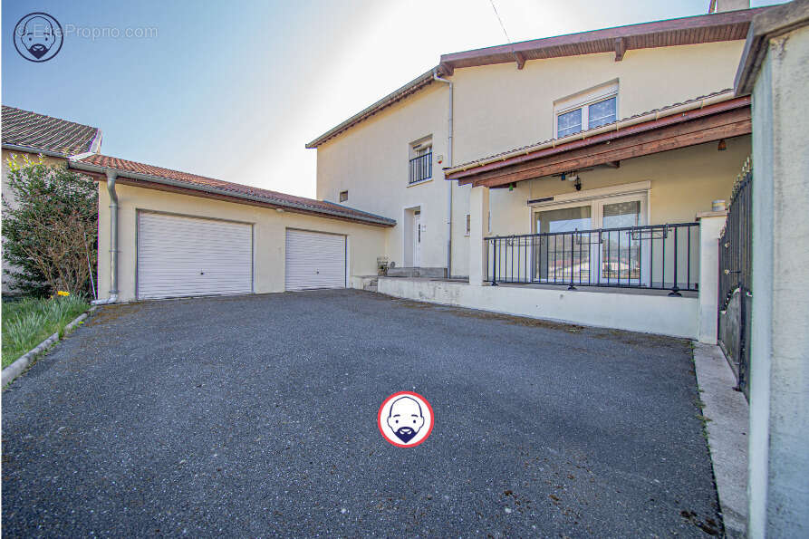 Maison à DELOUZE-ROSIERES