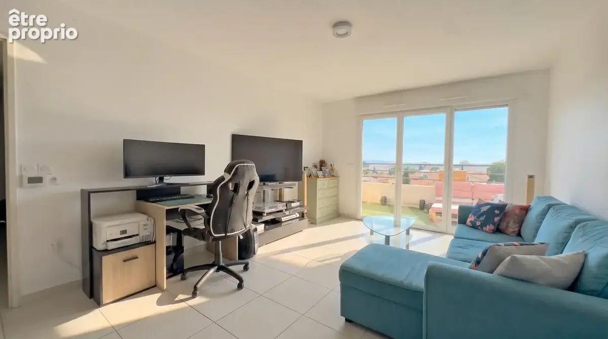 Exclusivité   Fond Pré  T3 loué avec terrasse, vue dégagée et garage - photo 3