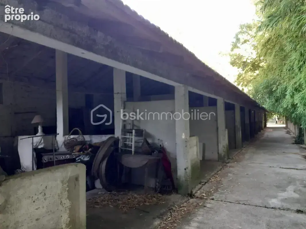 Propriete 4km uzes terrain 5 ha habitation dependances piscine - photo 22