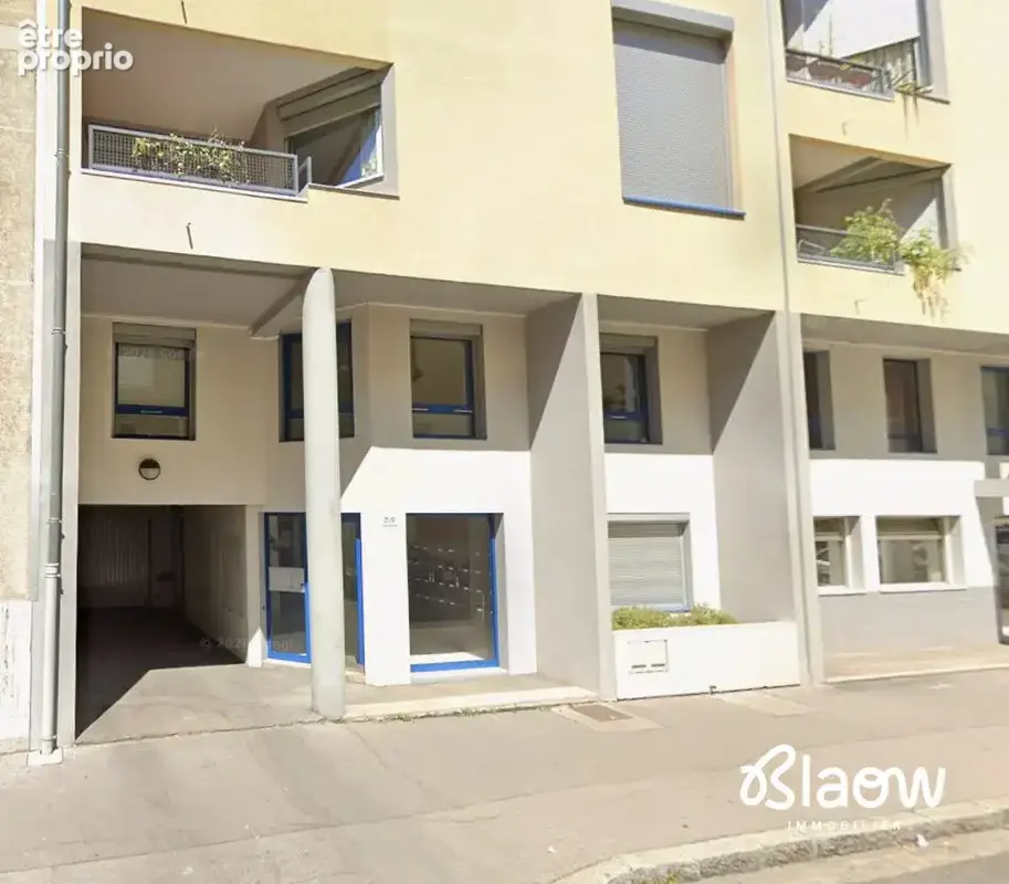 Parking à VILLEURBANNE