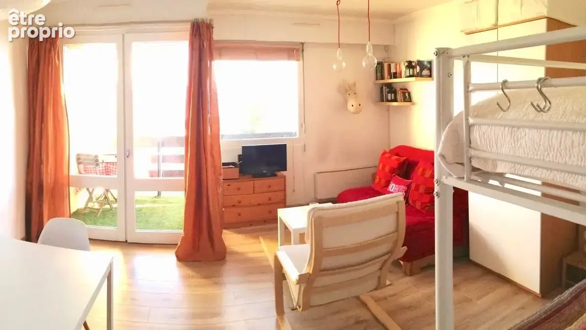 FONT-ROMEU - Beau studio de 25 m2 à vendre avec grande terrasse vue montagnes - photo 8