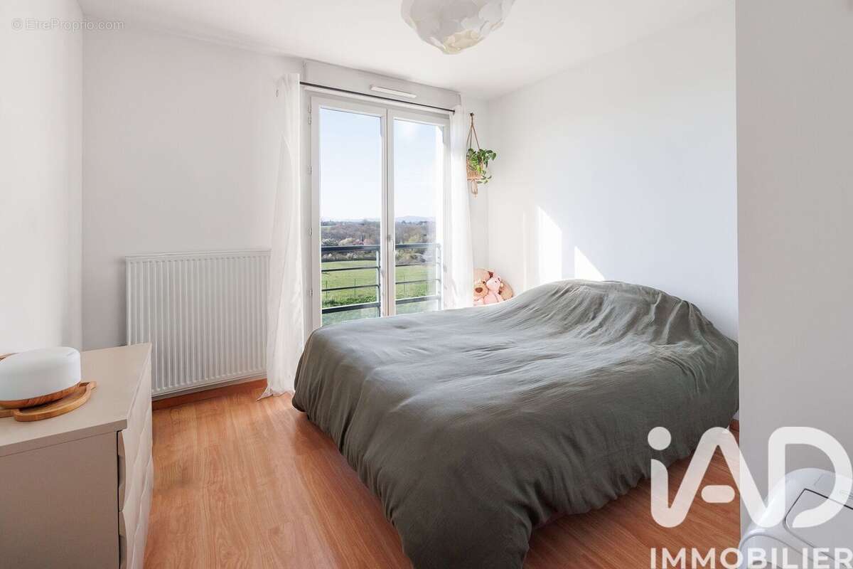 Appartement 45 m² à Craponne  - photo 6
