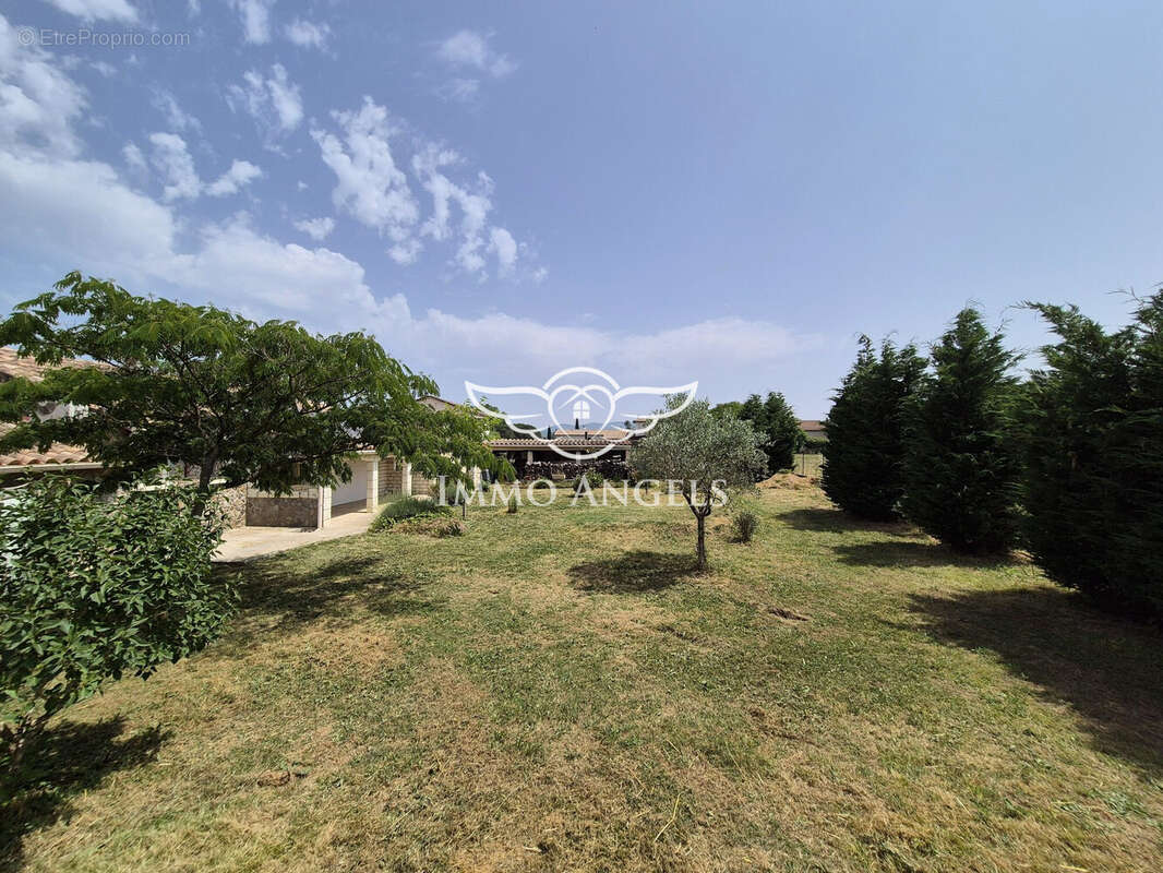 Maison à SAINT-DENIS