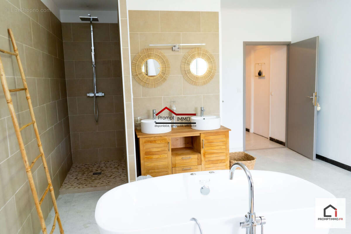 Maison à PUISSALICON