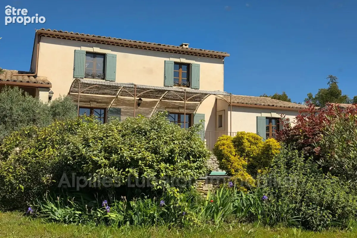 Maison 162 m² à Cabrieres-D'avignon  - photo 7