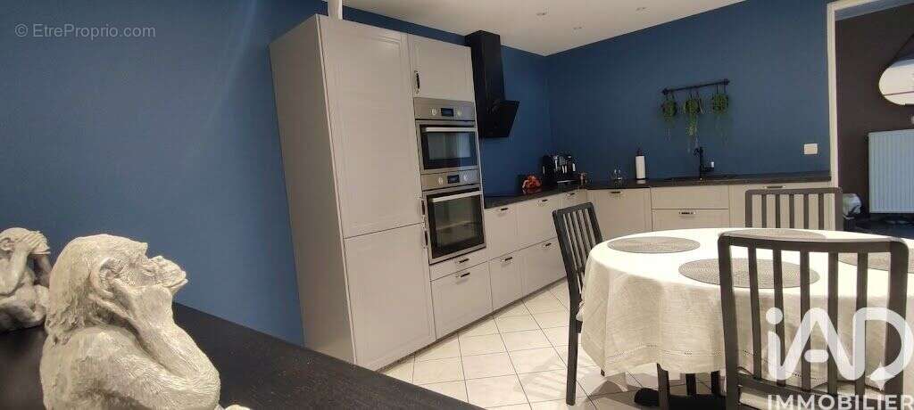 Photo 2 - Maison à SAINT-PIERRE-D'ALBIGNY