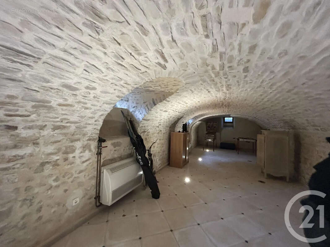 Maison 445 m² à Ury  - photo 22