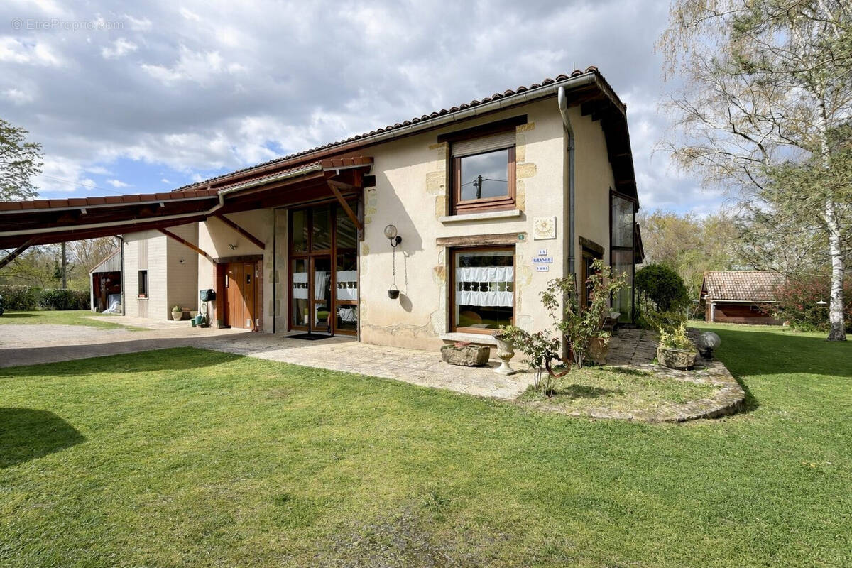 Maison à ORLEAT