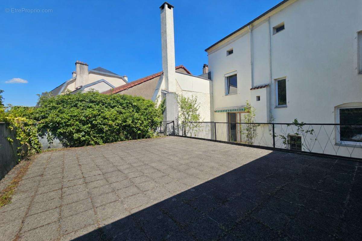 Immeuble de caractère à fort potentiel – 246 m² habitables - Sierck Les Bains - photo 9