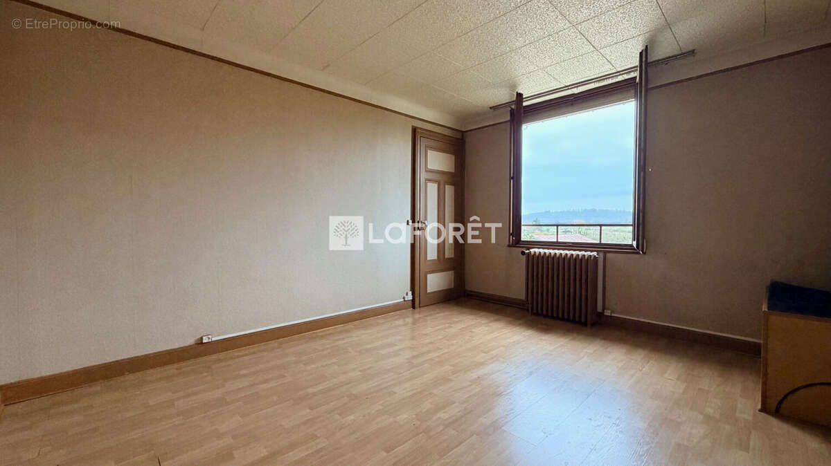 Maison à LES ISLETTES