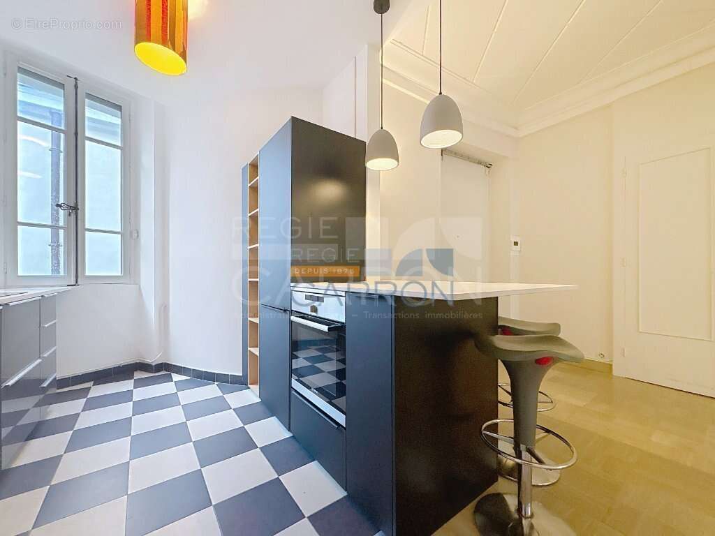 Appartement à LYON-1E