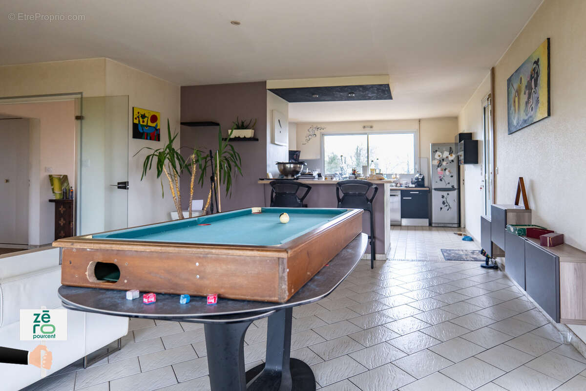 Maison avec piscine à vendre à Château-Guibert (Vendée)   Calme absolu, 4 chambres, sous-sol complet, terrain - photo 5